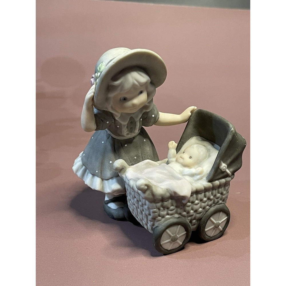 Kim Anderson Pretty As A Picture Little Bit Of Heaven Girl & Baby 246999 Enesco
